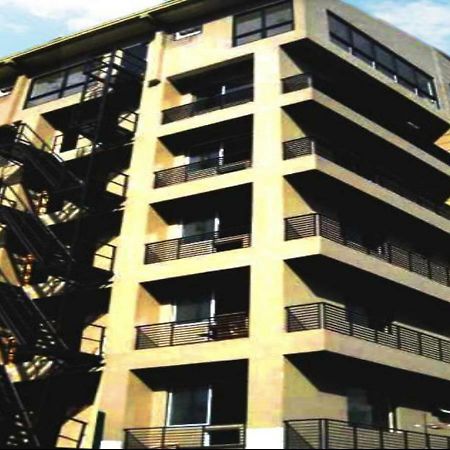 The Fort Budget Hotel- Bonifacio Global City Makati City Екстериор снимка