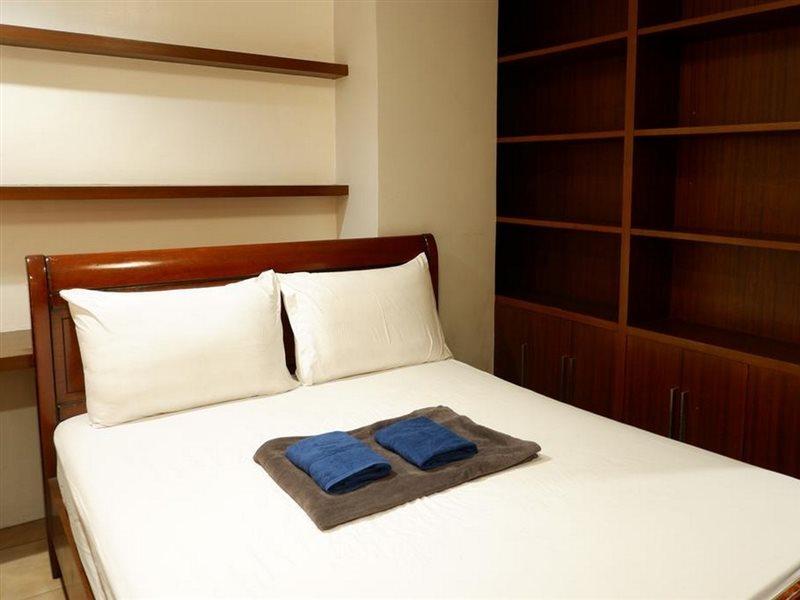 The Fort Budget Hotel- Bonifacio Global City Makati City Екстериор снимка