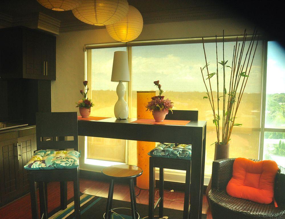 The Fort Budget Hotel- Bonifacio Global City Makati City Екстериор снимка