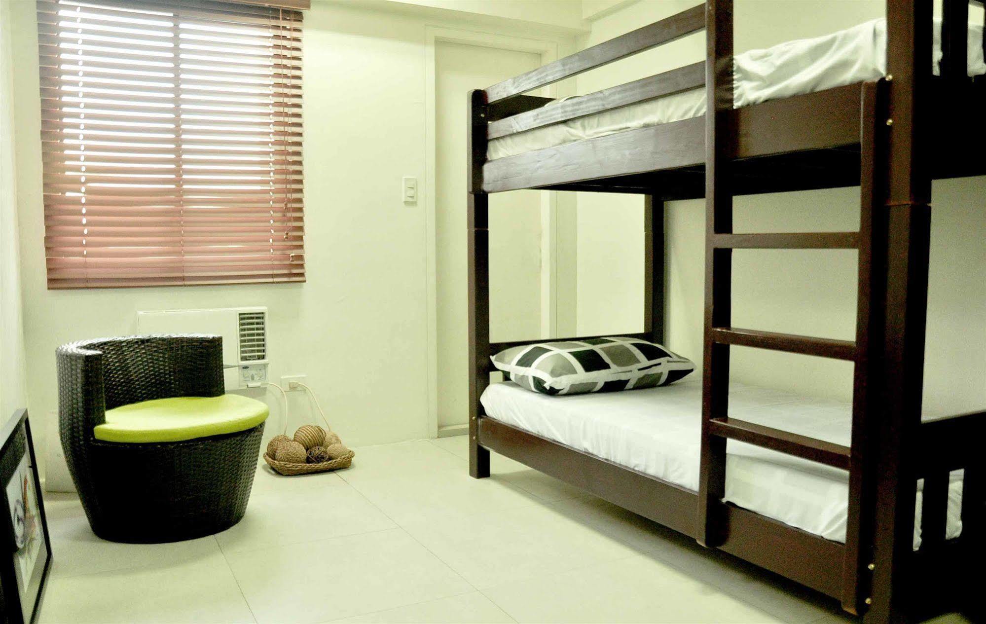 The Fort Budget Hotel- Bonifacio Global City Makati City Екстериор снимка