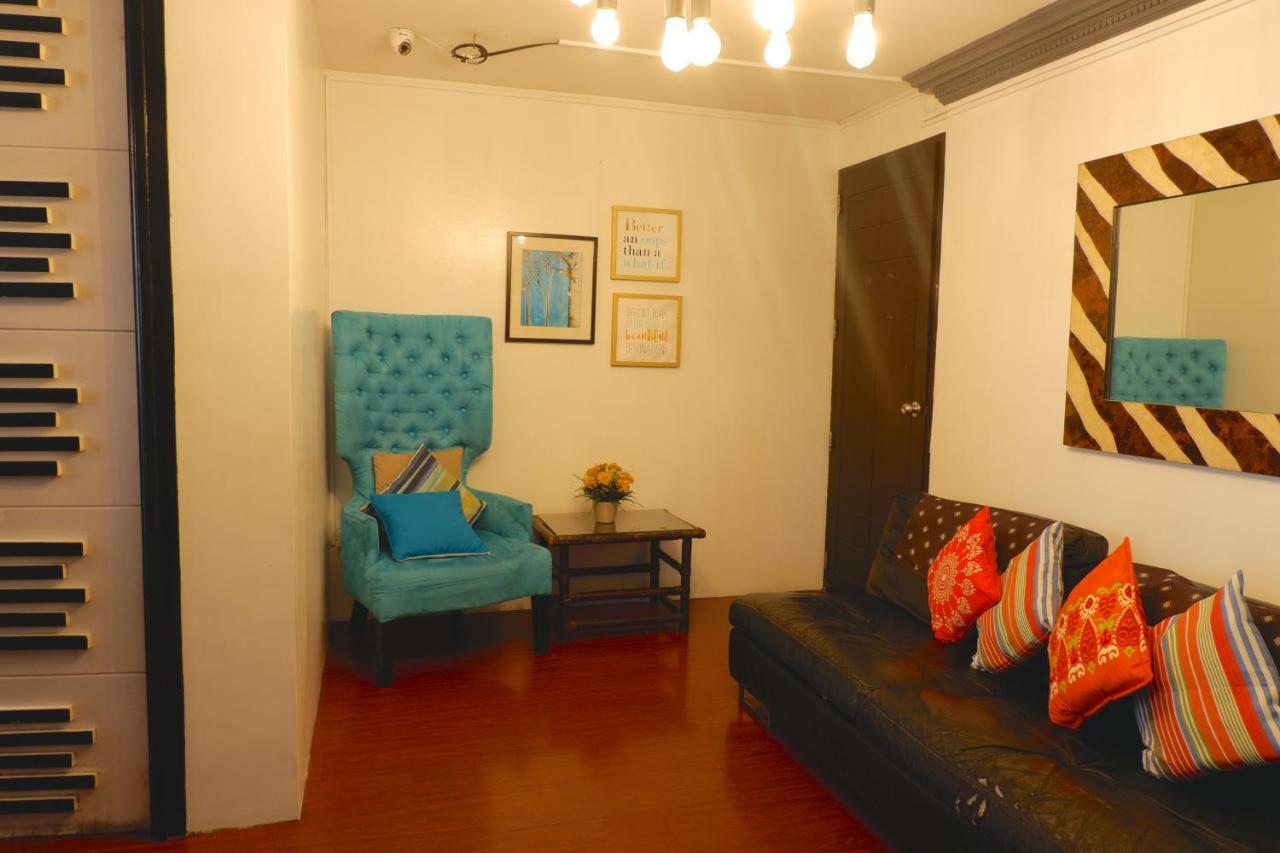The Fort Budget Hotel- Bonifacio Global City Makati City Екстериор снимка